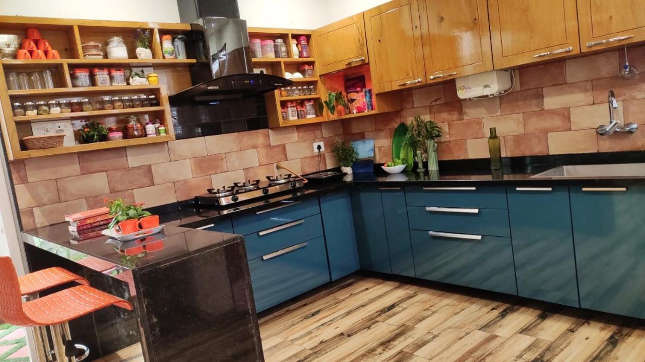 Entire Craftsman House With 2 Bedrooms Kitchen And More Rāipur المظهر الخارجي الصورة